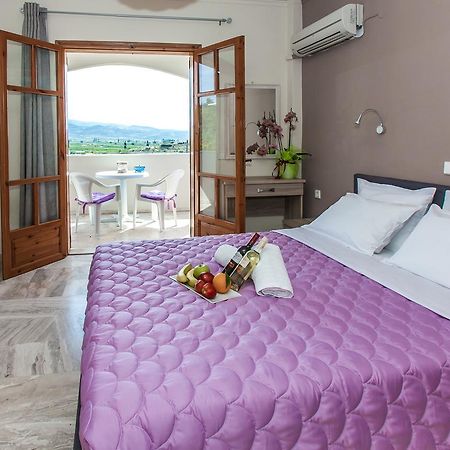 Orelia Pension Tolón Exteriér fotografie