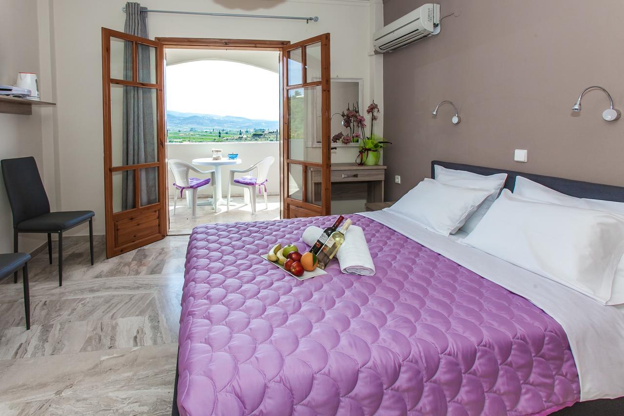 Orelia Pension Tolón Exteriér fotografie