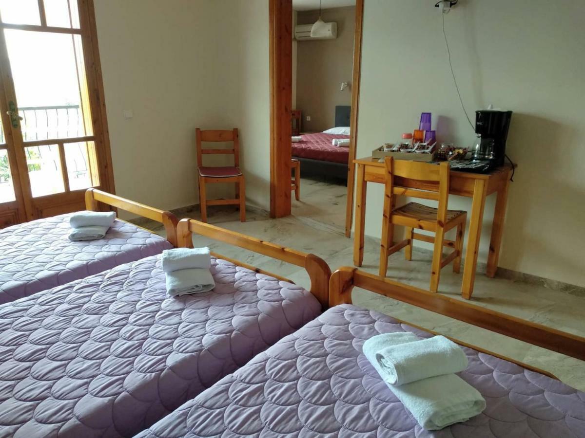 Orelia Pension Tolón Exteriér fotografie